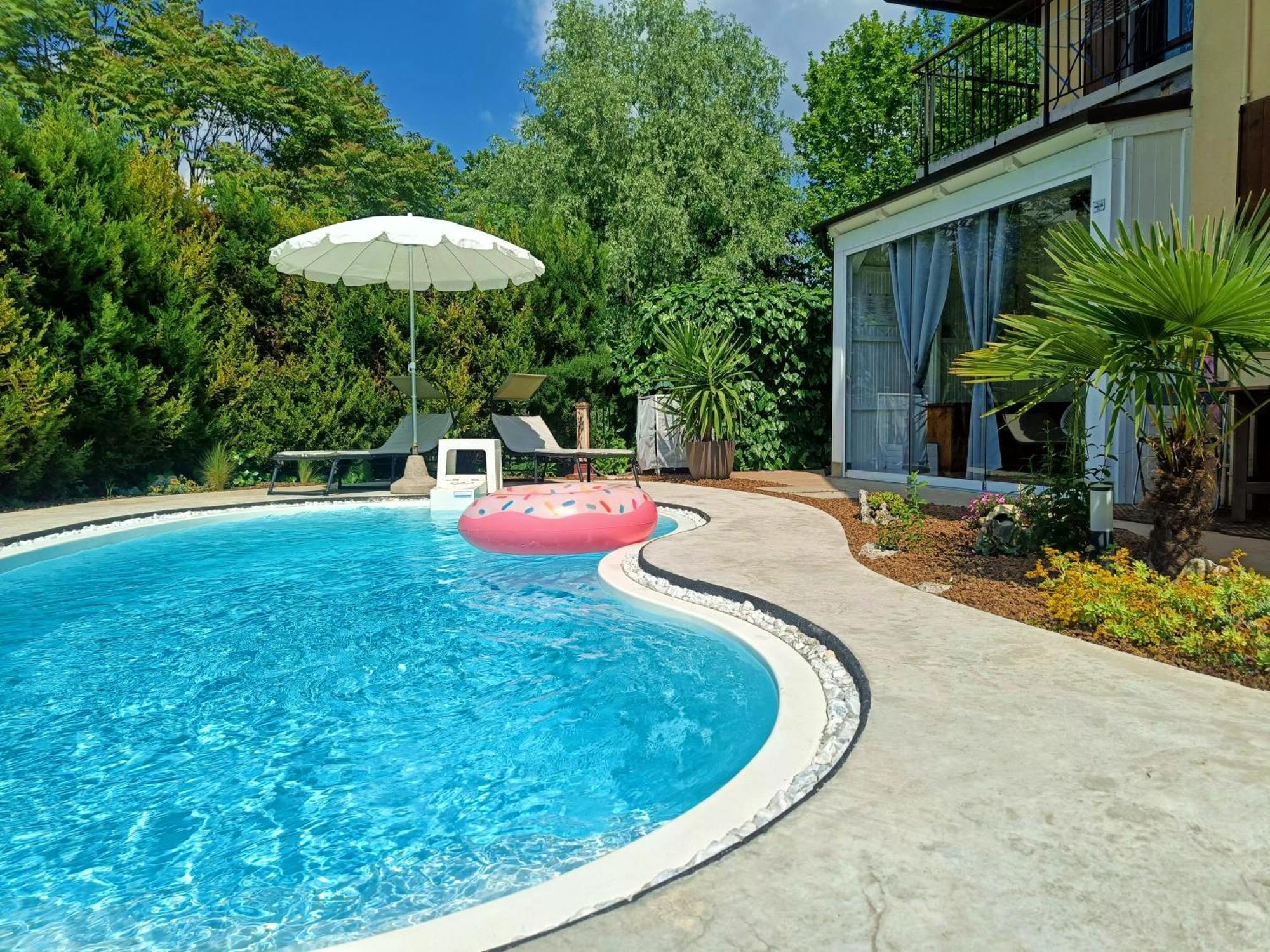 Picnic Room And Pool Castelnuovo del Garda Dış mekan fotoğraf